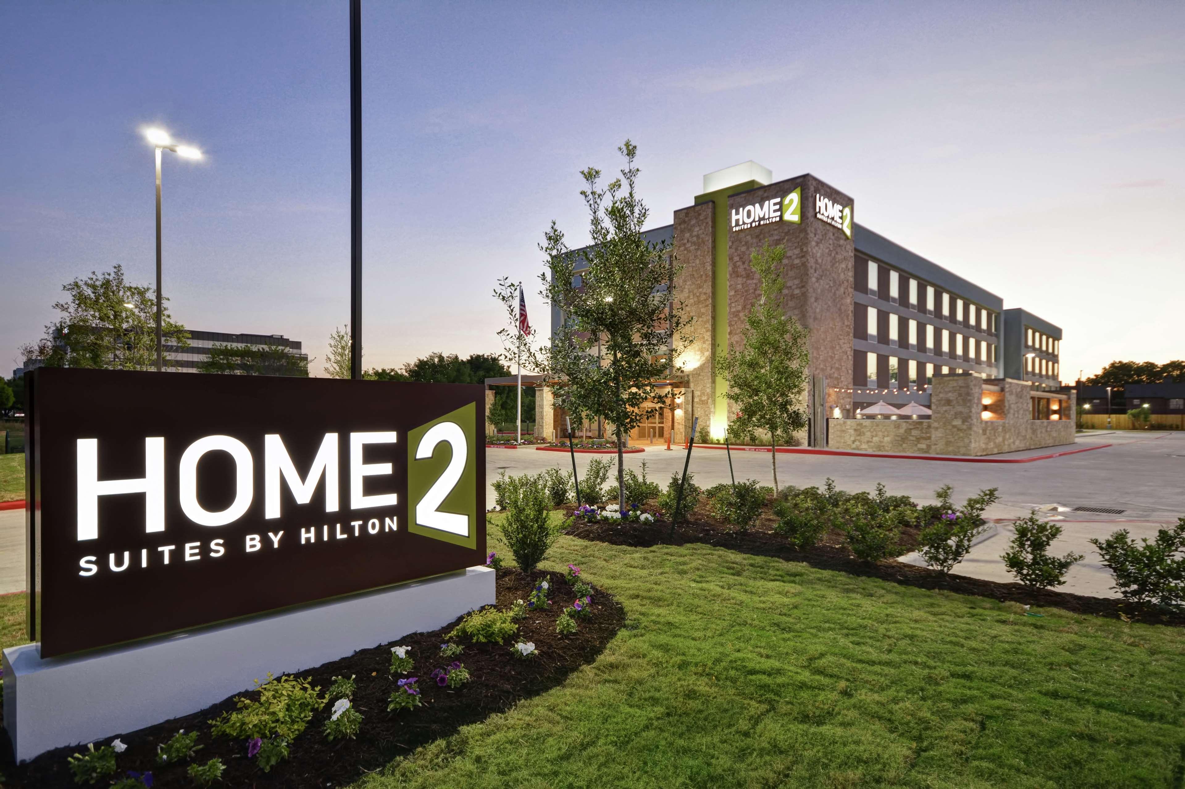Home2 Suites Houston Westchase Exterior photo