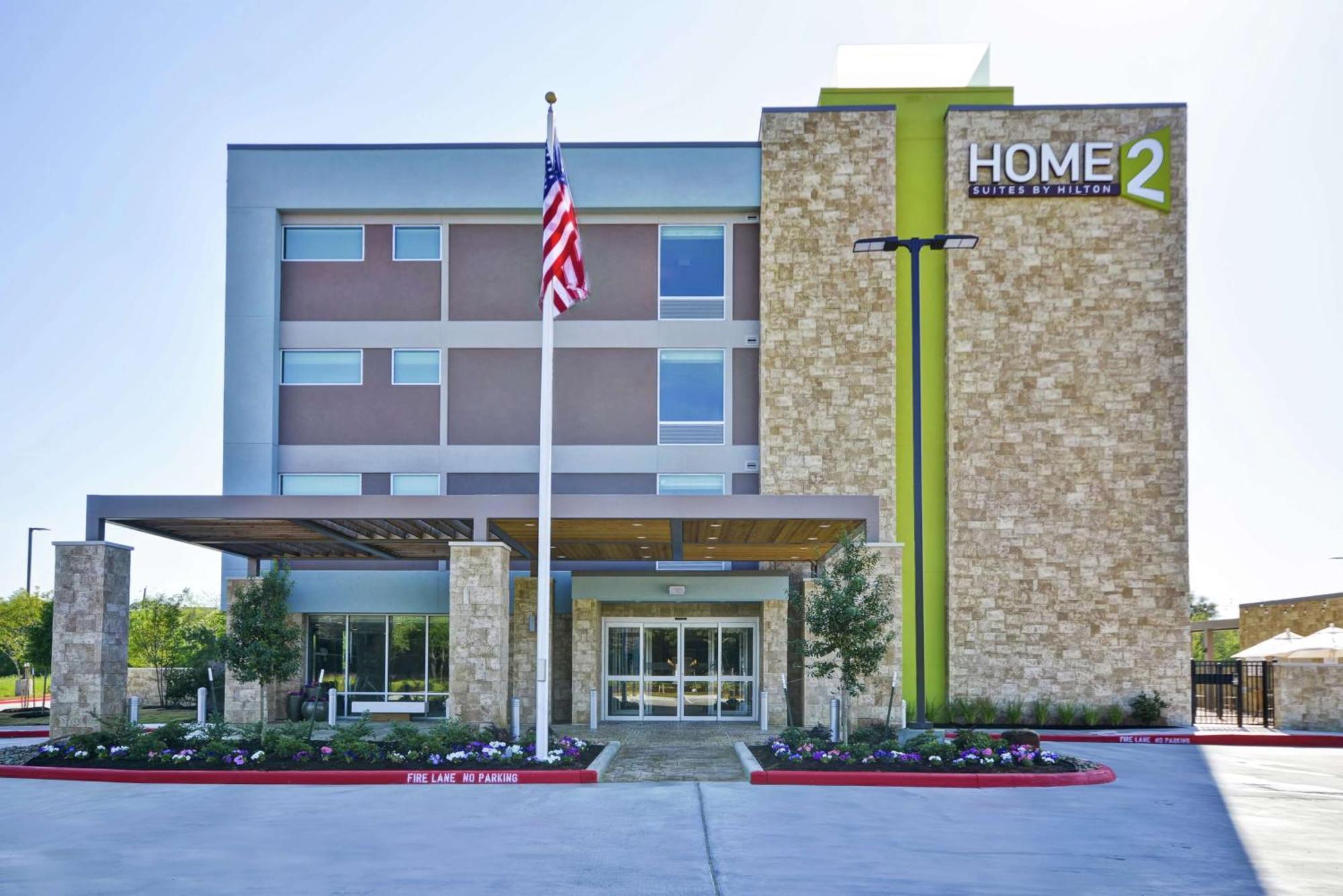 Home2 Suites Houston Westchase Exterior photo